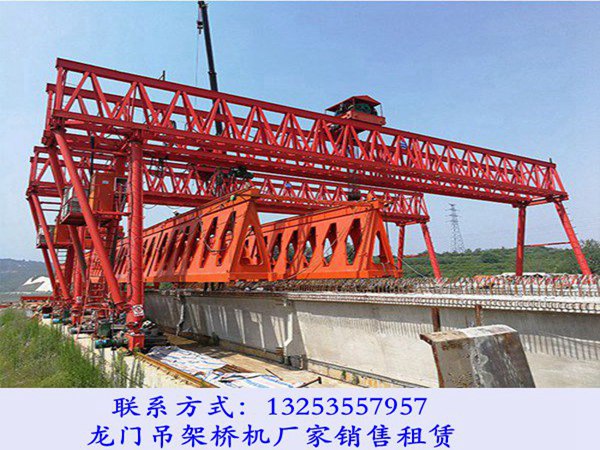 <b>西藏山南龙门吊租赁厂家箱形与桁架结构</b>